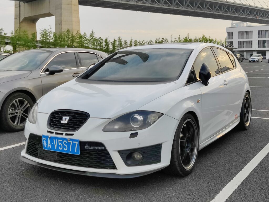 Seat Leon - koszty napraw i cennik serwisu 2026